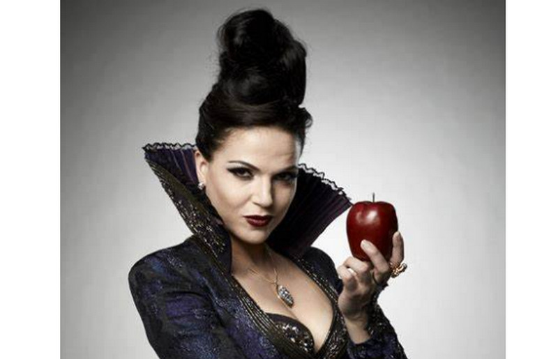 Regina Mills vaizdas